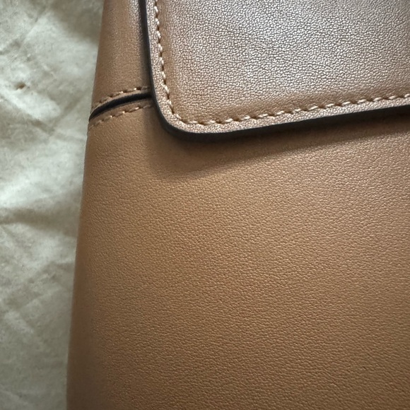 Tory Burch Block T Backpack - Picture 3 of 16